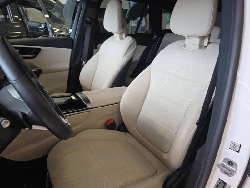 2023 Mercedes-Benz GLC GLC 300