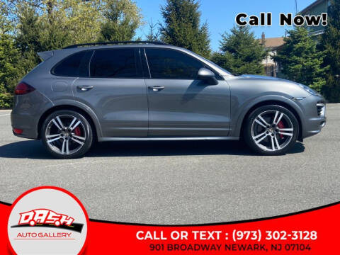 2013 Porsche Cayenne GTS