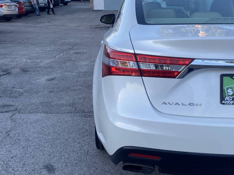 2015 Toyota Avalon Limited