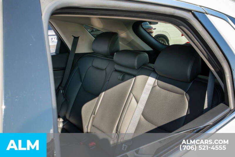 2025 Genesis GV70 2.5T Standard