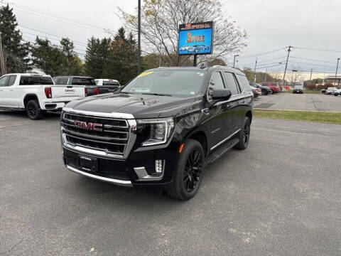 2023 GMC Yukon SLT