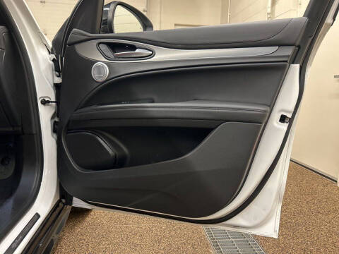 2024 Alfa Romeo Stelvio Veloce