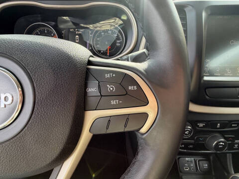 2017 Jeep Cherokee Latitude