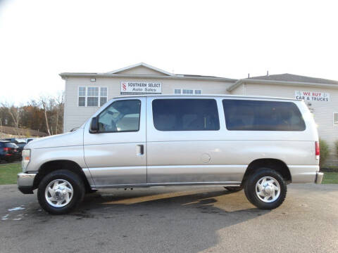 2010 Ford E-Series for sale at SOUTHERN SELECT AUTO SALES in Medina OH