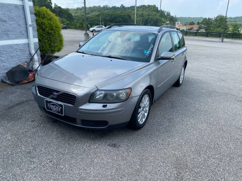 2005 Volvo V50 for sale at Car City Automotive in Louisa KY