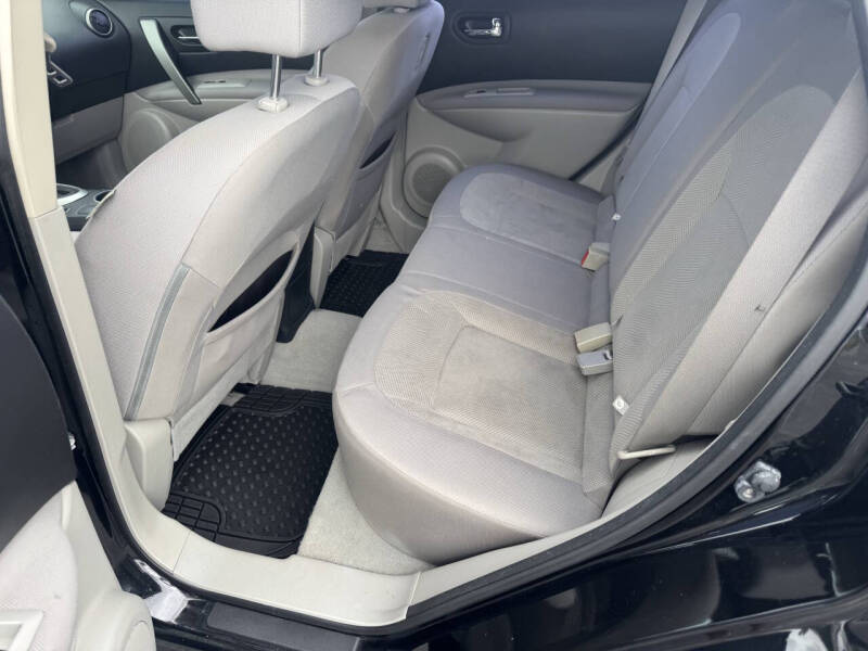 2013 Nissan Rogue S