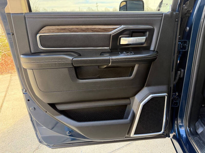 2021 RAM 3500 Laramie