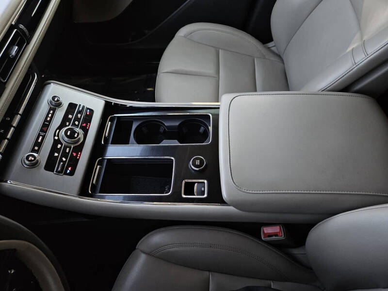 2022 Lincoln Aviator Standard