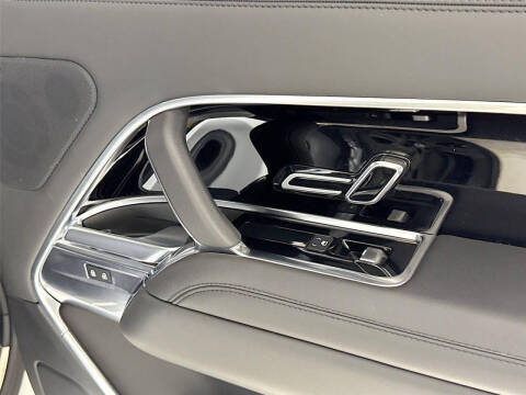 2023 Land Rover Range Rover P400 SE