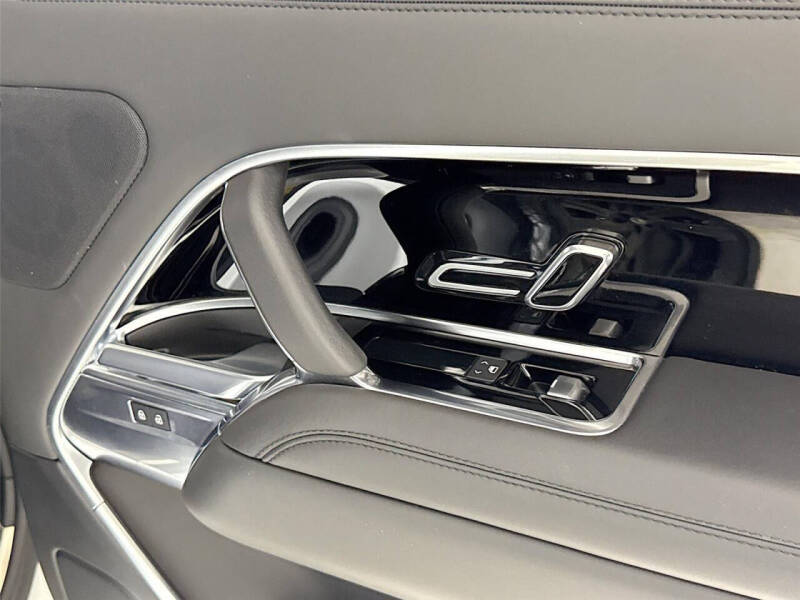 2023 Land Rover Range Rover P400 SE