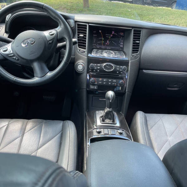 2010 Infiniti FX35