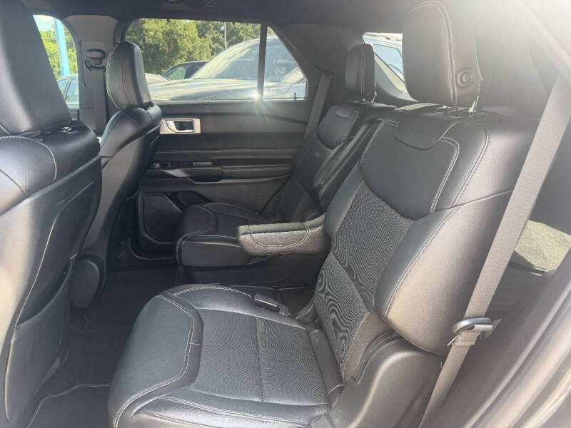 2020 Ford Explorer ST