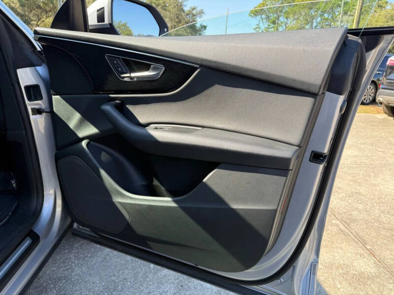 2019 Audi Q8 quattro Premium 55 TFSI