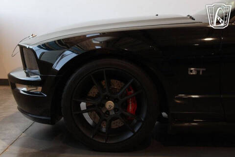 2005 Ford Mustang
