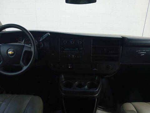 2017 Chevrolet Express 2500