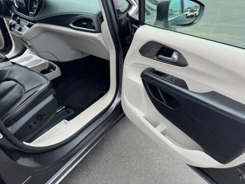 2018 Chrysler Pacifica Limited