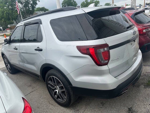 2016 Ford Explorer Sport