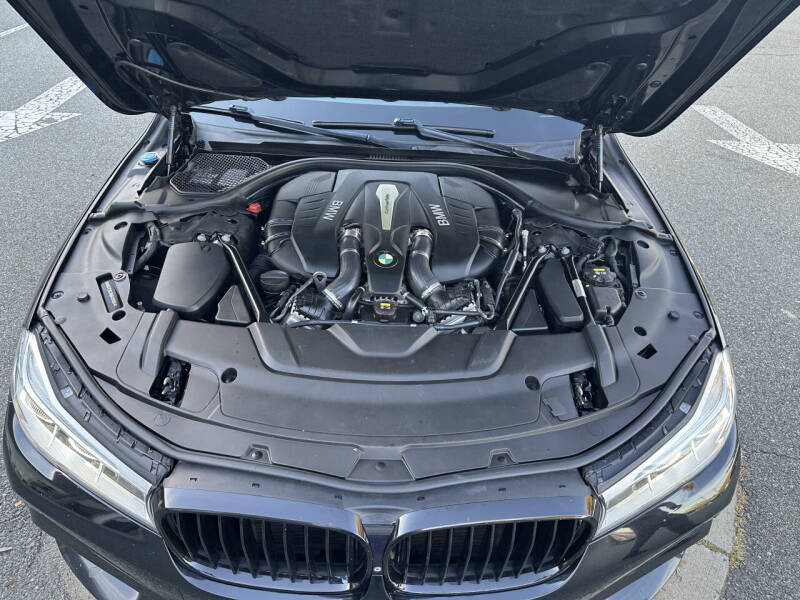 2017 BMW 7 Series 750i xDrive