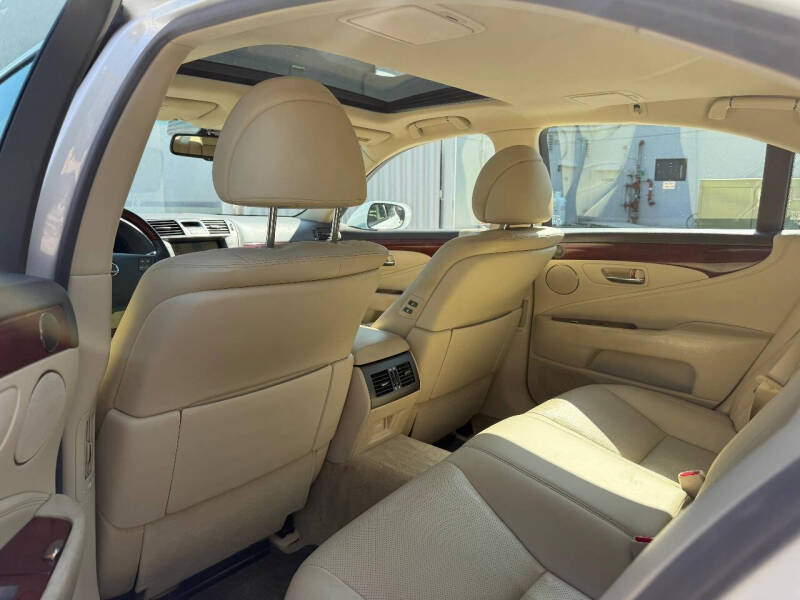 2010 Lexus LS 460