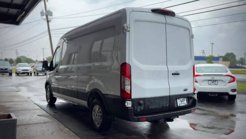 2022 Ford Transit