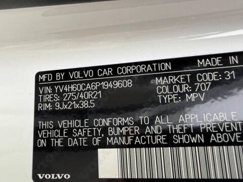 2023 Volvo XC90 Recharge T8 Ultimate Bright Theme 7P