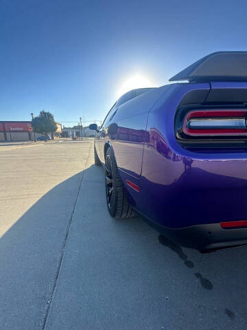 2016 Dodge Challenger SRT Hellcat