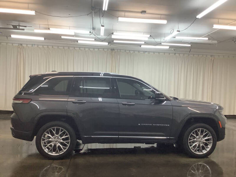 2022 Jeep Grand Cherokee