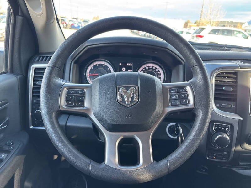 2024 RAM 1500 Classic SLT