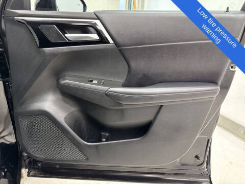 2024 Mitsubishi Outlander PHEV SE