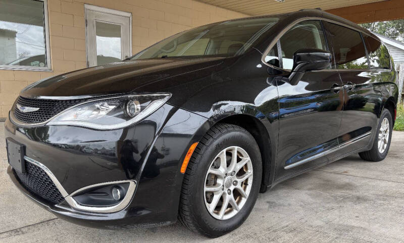 2020 Chrysler Pacifica Touring L