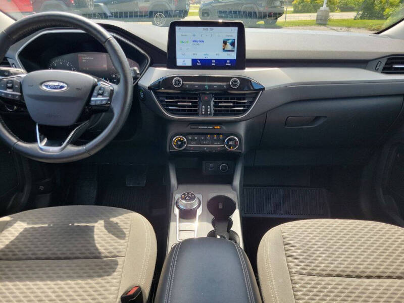 2021 Ford Escape SE