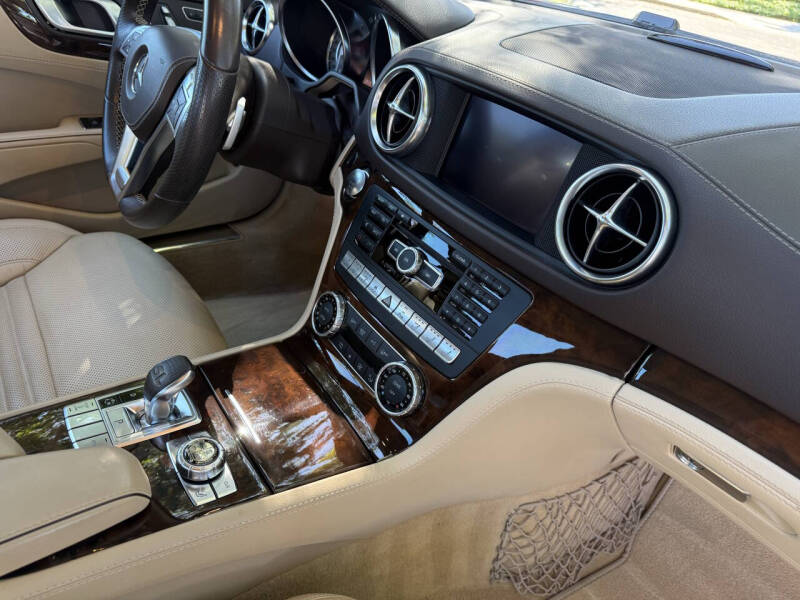 2013 Mercedes-Benz SL-Class SL 550