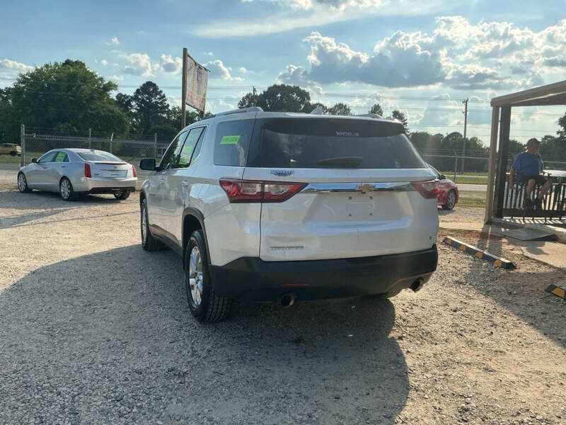 2018 Chevrolet Traverse LT Cloth