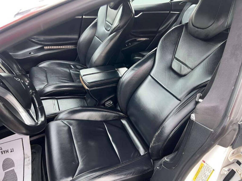 2017 Tesla Model S 75D