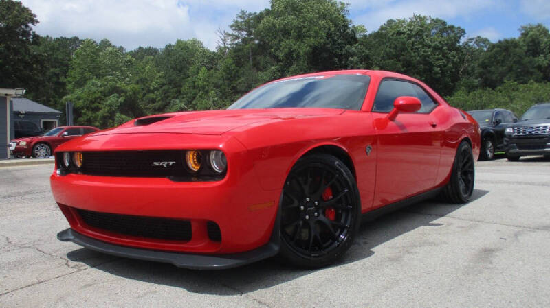 2016 Dodge Challenger SRT's photo