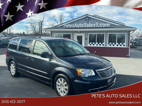 2014 Chrysler Town and Country for sale at PETE'S AUTO SALES LLC - Middletown in Middletown OH