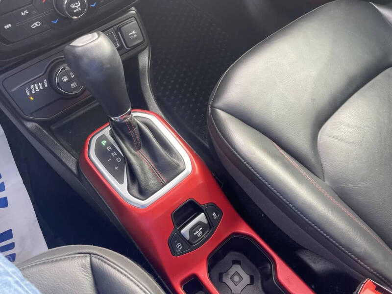 2020 Jeep Renegade Trailhawk