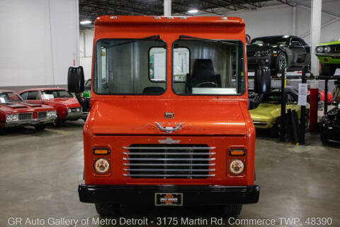 1984 Chevrolet P30 Forward Control Chassis