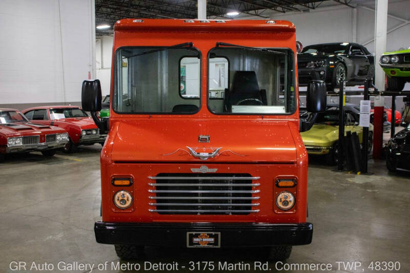1984 Chevrolet P30 Forward Control Chassis