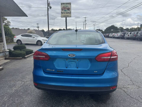 2017 Ford Focus SE
