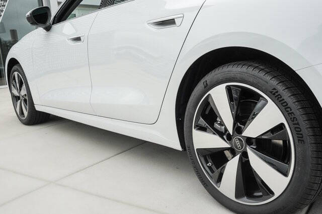 2025 Audi A5 quattro Prestige TFSI