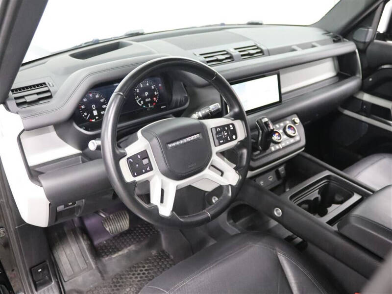 2022 Land Rover Defender 110 X-Dynamic HSE
