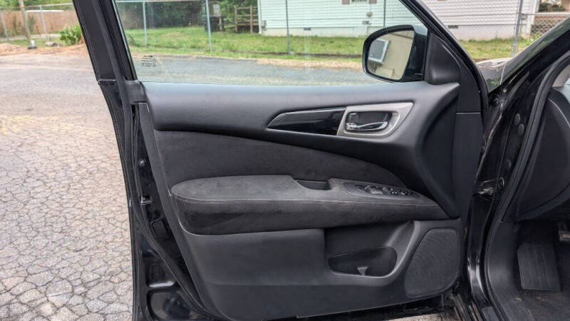 2015 Nissan Pathfinder