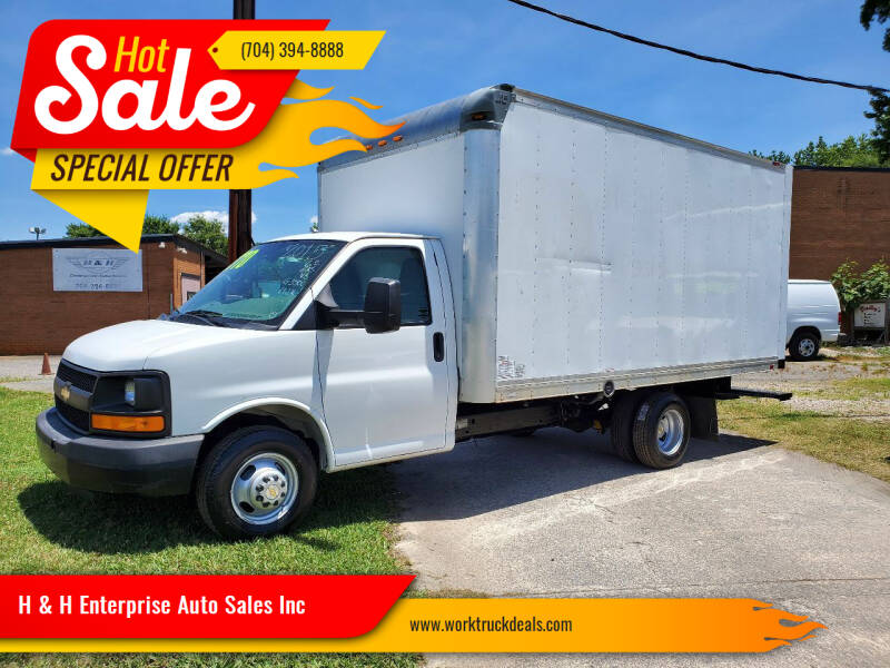 2015 Chevrolet Express Cutaway for sale at H & H Enterprise Auto Sales Inc in Charlotte NC