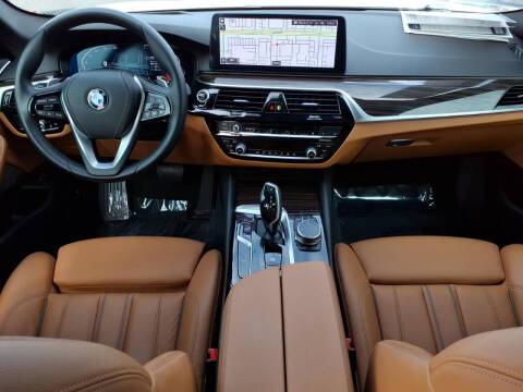 2023 BMW 5 Series 530i