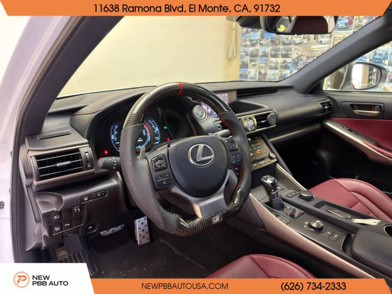2018 Lexus IS 300