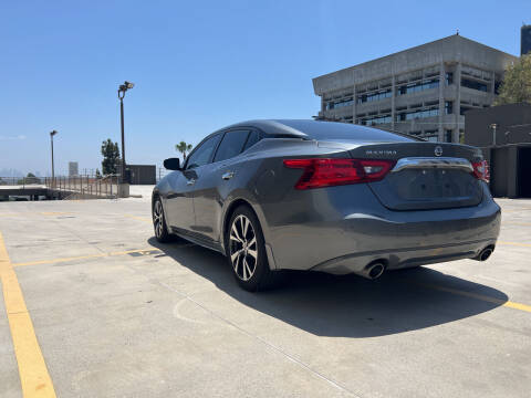 2017 Nissan Maxima Platinum