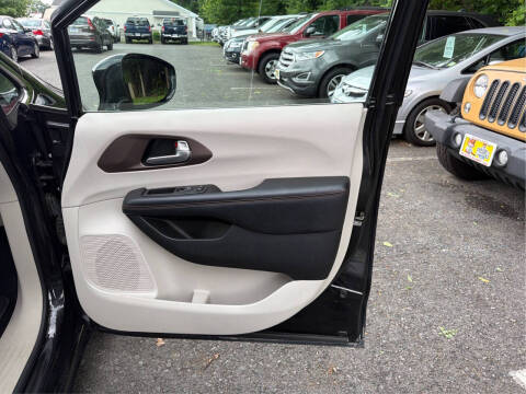 2018 Chrysler Pacifica Touring L Plus