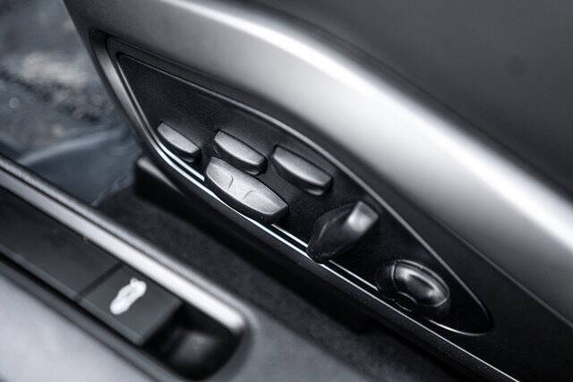 2025 Porsche 911 Carrera