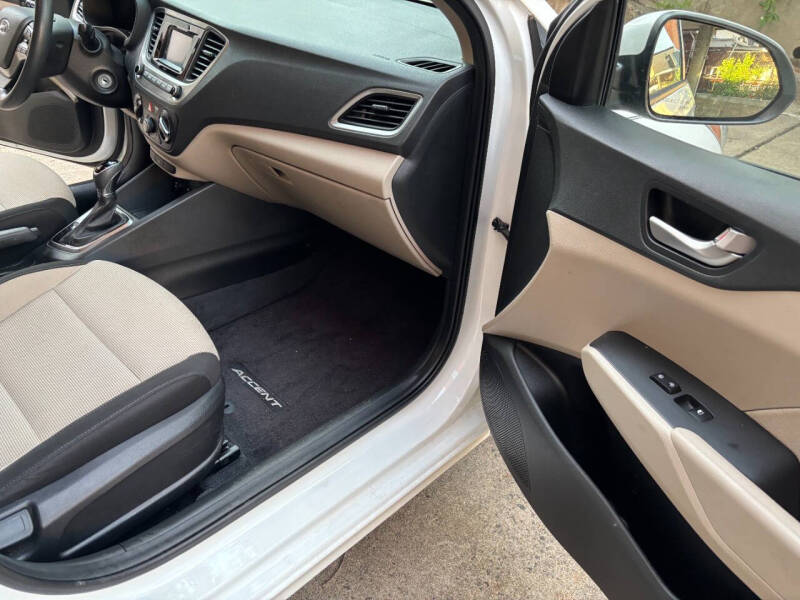 2018 Hyundai Accent SE